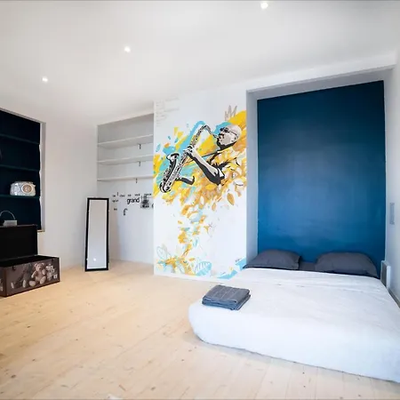 O Mini Loft Jazzy